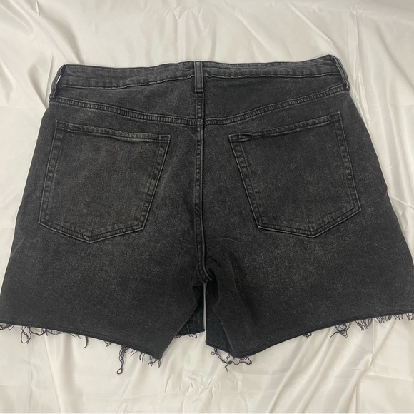 Old Navy Denim Shorts OG Straight High Rise Pockets Raw Hem Distressed Black 14 - Picture 8 of 9